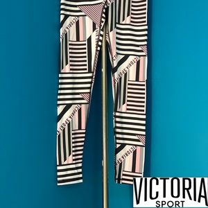 Victoria Sport workout pants SM small NWOT